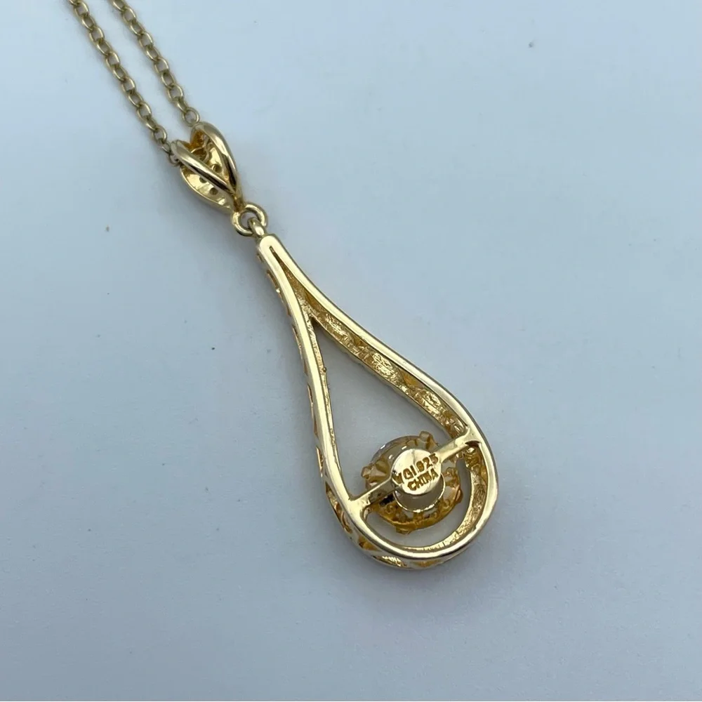 Stunning YGI 925 Gold-Plated Sterling Silver Teardrop Necklace with CZ